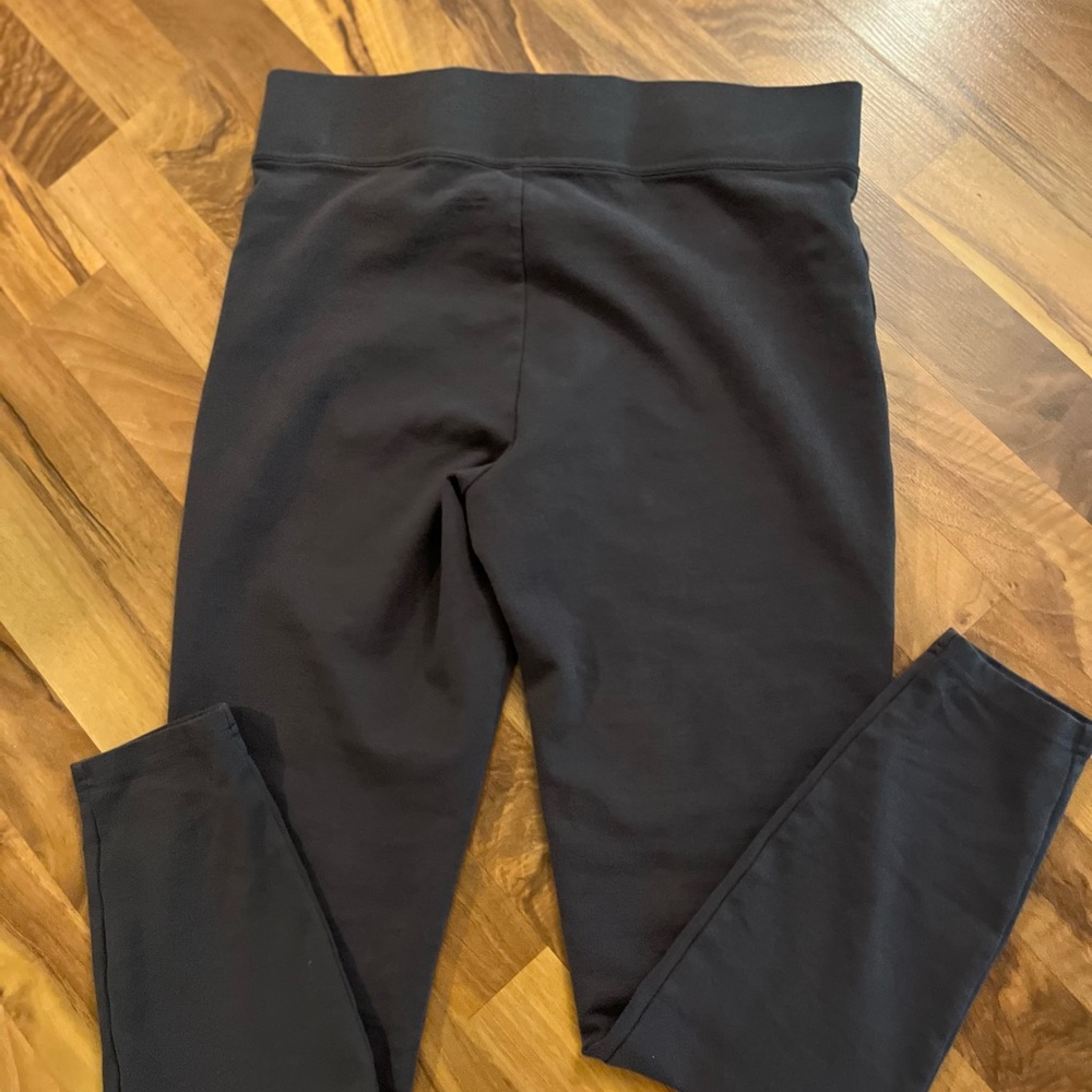 L.L. Bean Women’s Essential High-Waist Leggings Medium Alloy Gray - Picture 3 of 5